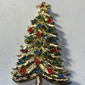 Christmas tree brooch